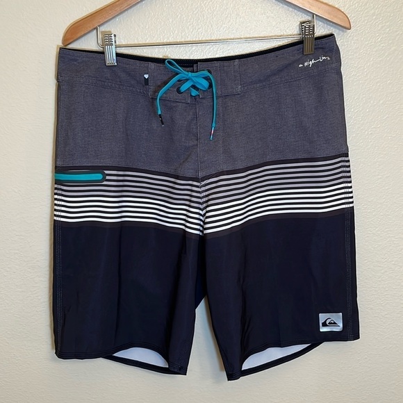 Quiksilver High Line Dry Flight Water Repellent Board Shorts - Picture 1 of 14